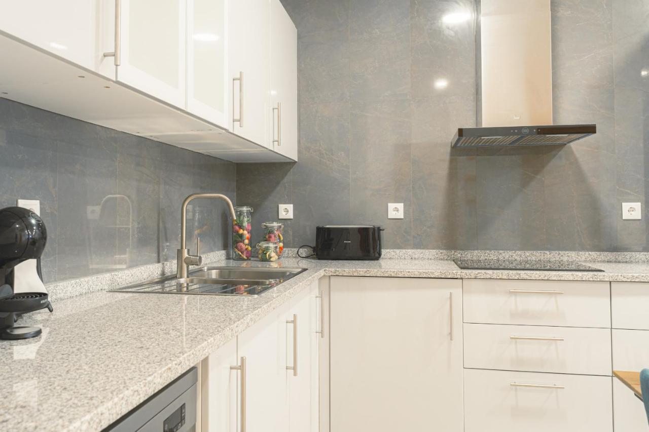 Bonjardim Premium By Homing Appartamento OOporto Esterno foto