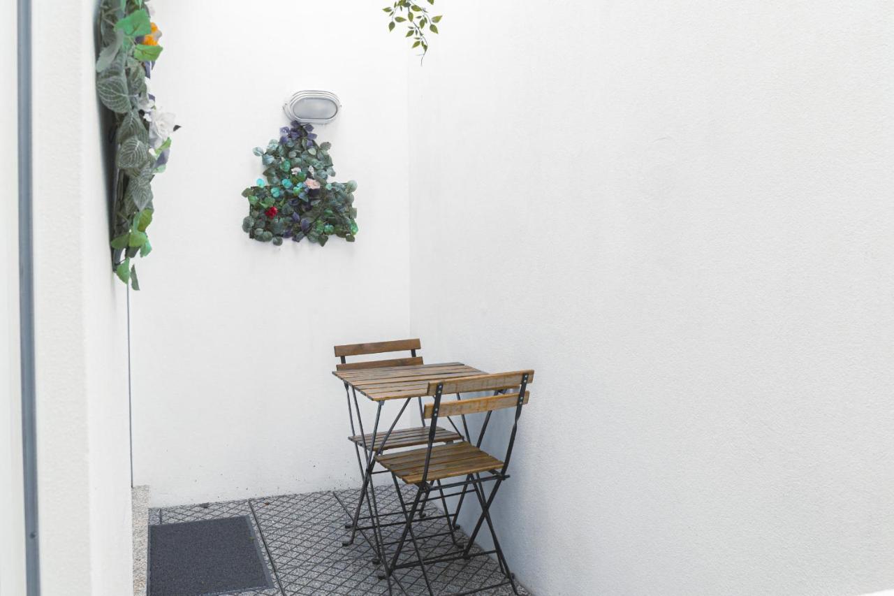 Bonjardim Premium By Homing Appartamento OOporto Esterno foto