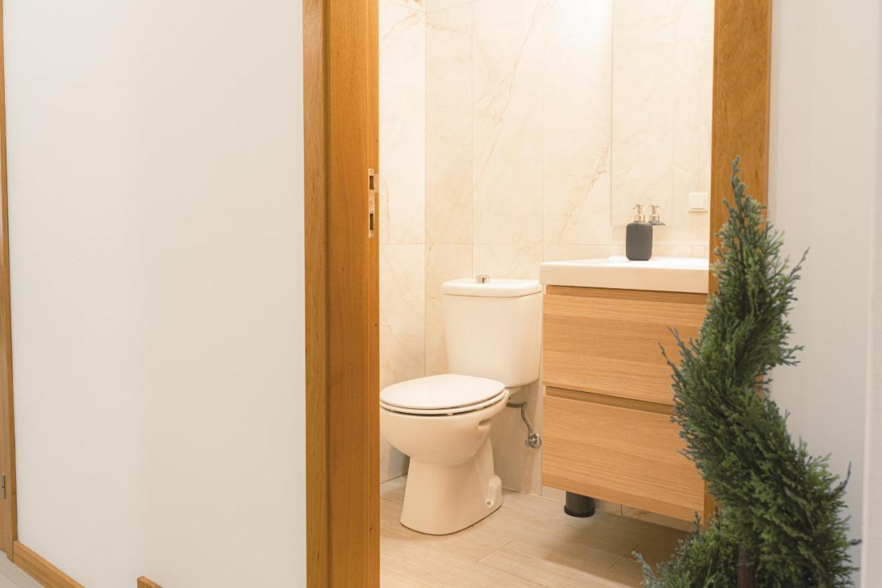 Bonjardim Premium By Homing Appartamento OOporto Esterno foto